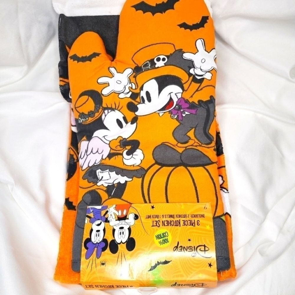 Halloween cotton oven mitt kitchen towel set Disney Mickey and Minnie mouse